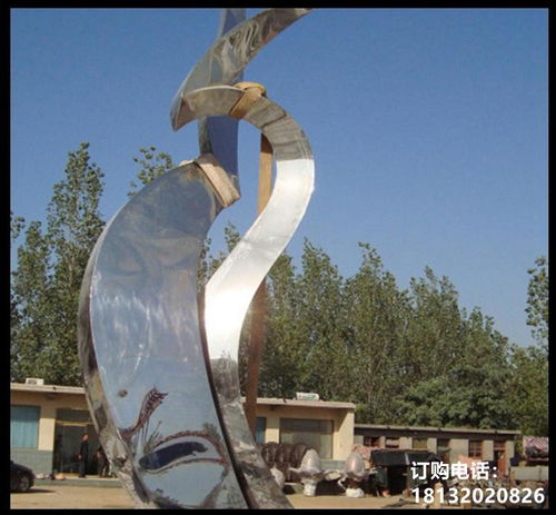 广场镜面不锈钢雕塑 艺术与城市的完美对话